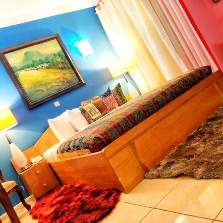 Alma House Hotel Аккра Екстер'єр фото