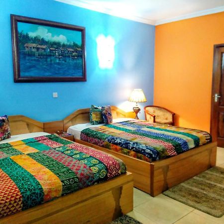 Alma House Hotel Аккра Екстер'єр фото