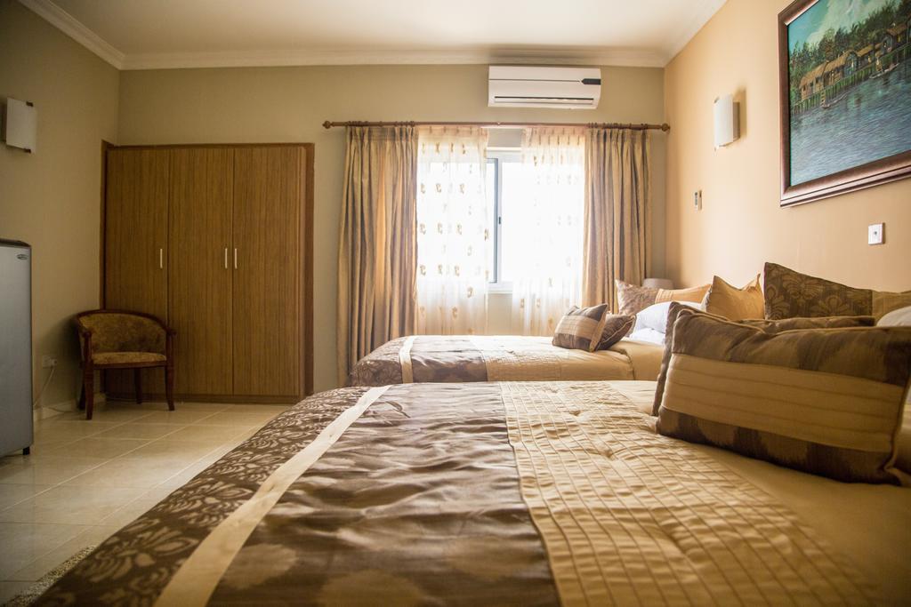 Alma House Hotel Аккра Екстер'єр фото