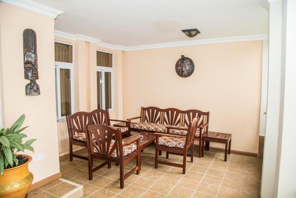 Alma House Hotel Аккра Екстер'єр фото