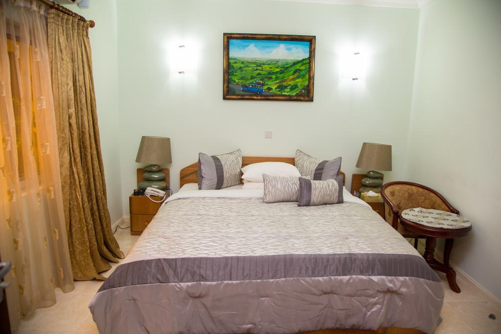 Alma House Hotel Аккра Екстер'єр фото